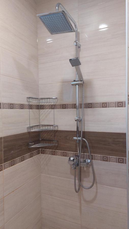Апартамент Pink & Blue - 2Bdr With Balcony - Wi-Fi Varna Exterior foto