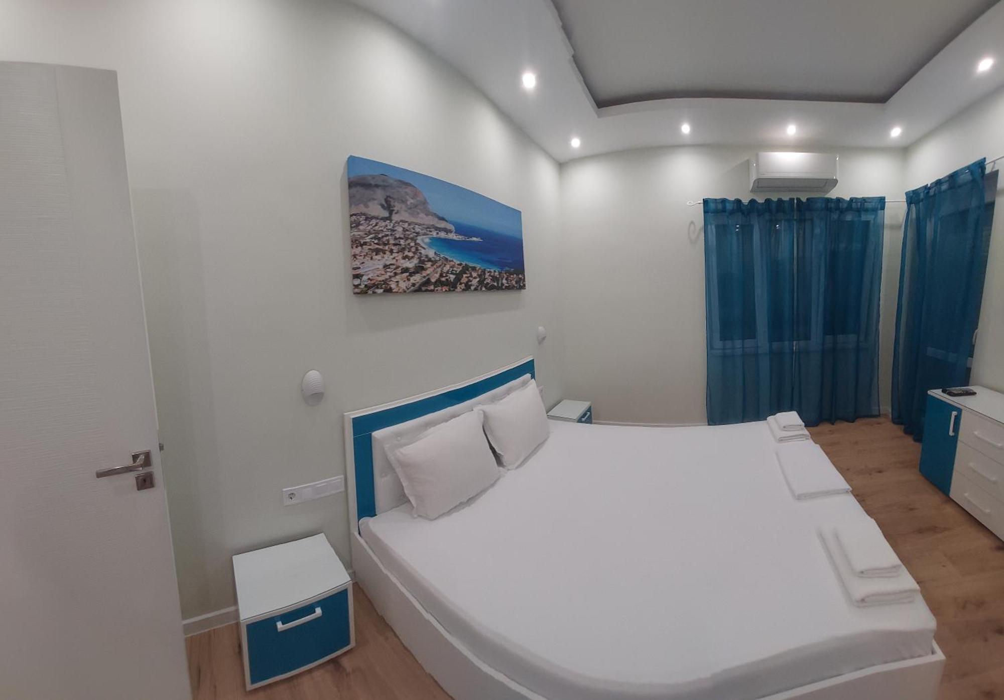 Апартамент Pink & Blue - 2Bdr With Balcony - Wi-Fi Varna Exterior foto